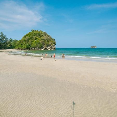 Hotel New Nordic Chumphon Exterior foto